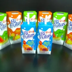 Jugos de caja pequeña
