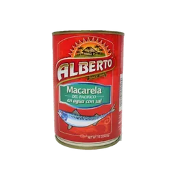 Alberto  Macarela en agua con sal