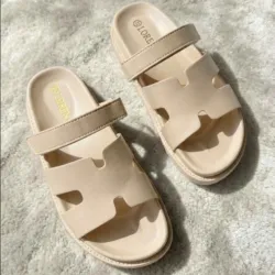 Sandalias Hermes