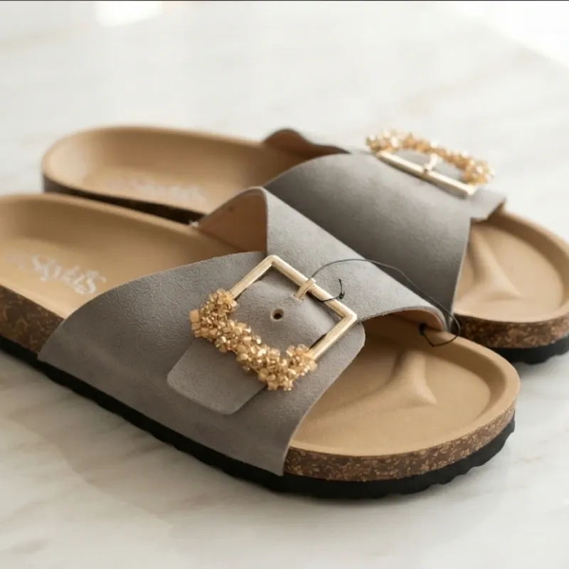 Sandalias prácticas