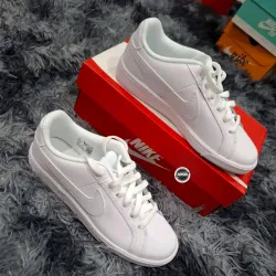 Tenis Nike