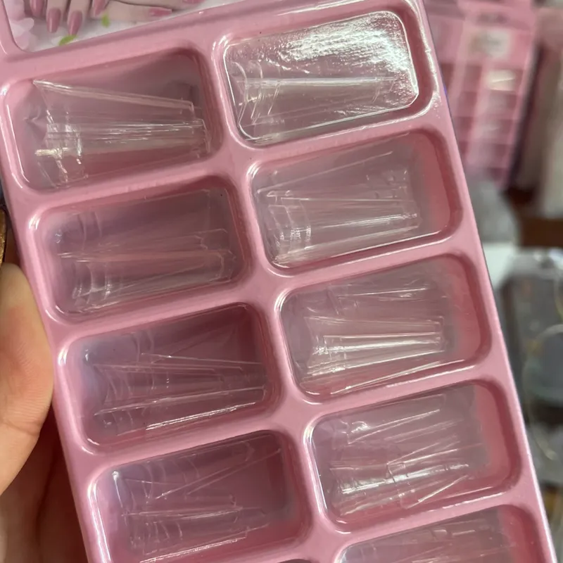 Caja de 100 uñas 