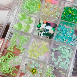 Decoración verde variada 