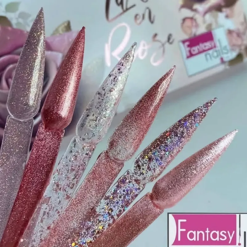Gel flake Fantasy Nails la vie en rose