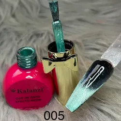 Ojo de gato efecto neón