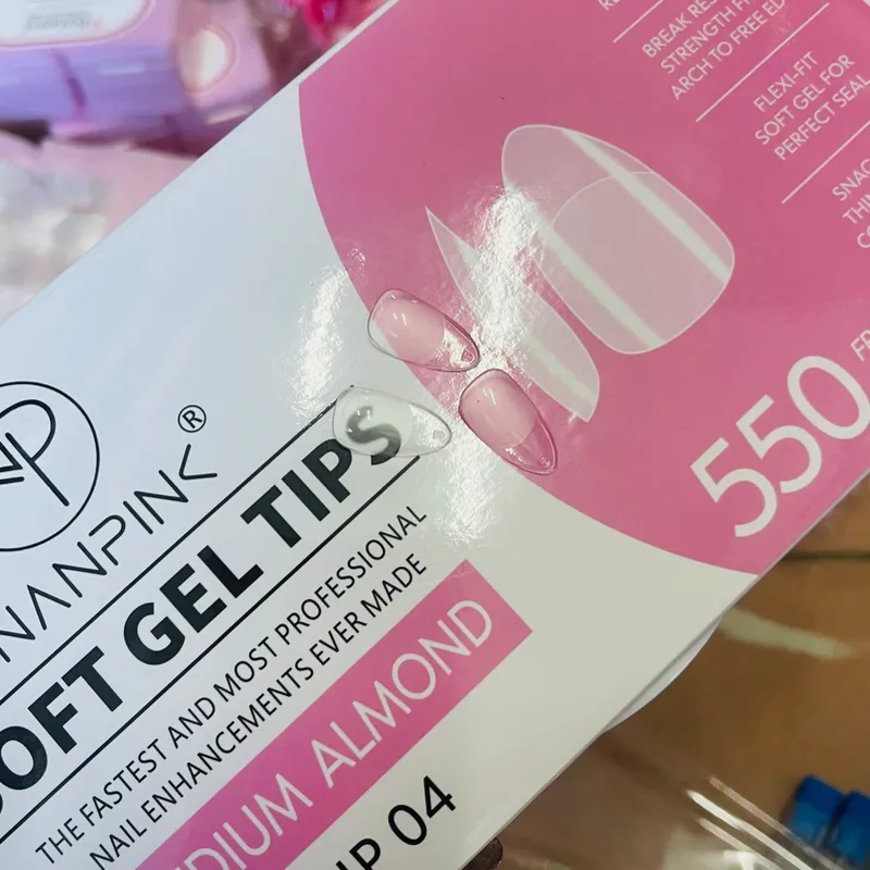Soft gel almendra