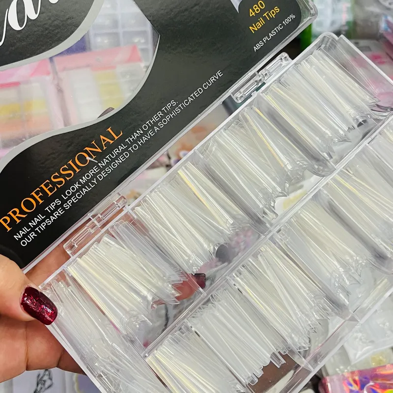 Uñas Coffin largas