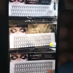 Pestañas pelo a pelo