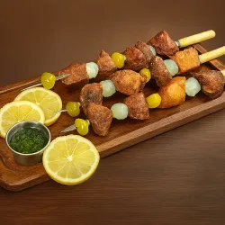 BROCHETAS DE CERDO