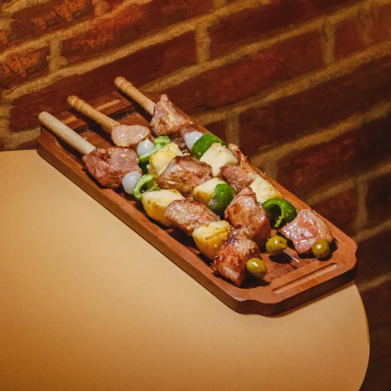 BROCHETAS DE CERDO