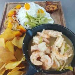 Camarón en enchilado