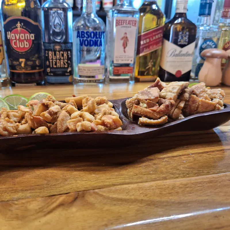 CHICHARRON DE CERDO