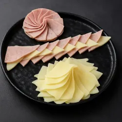 ENTREMES DE JAMON Y QUESO