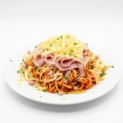 Spaghetti Napolitano con Jamón