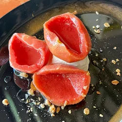 Casquitos de guayaba con queso crema