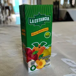 Jugo de cajita