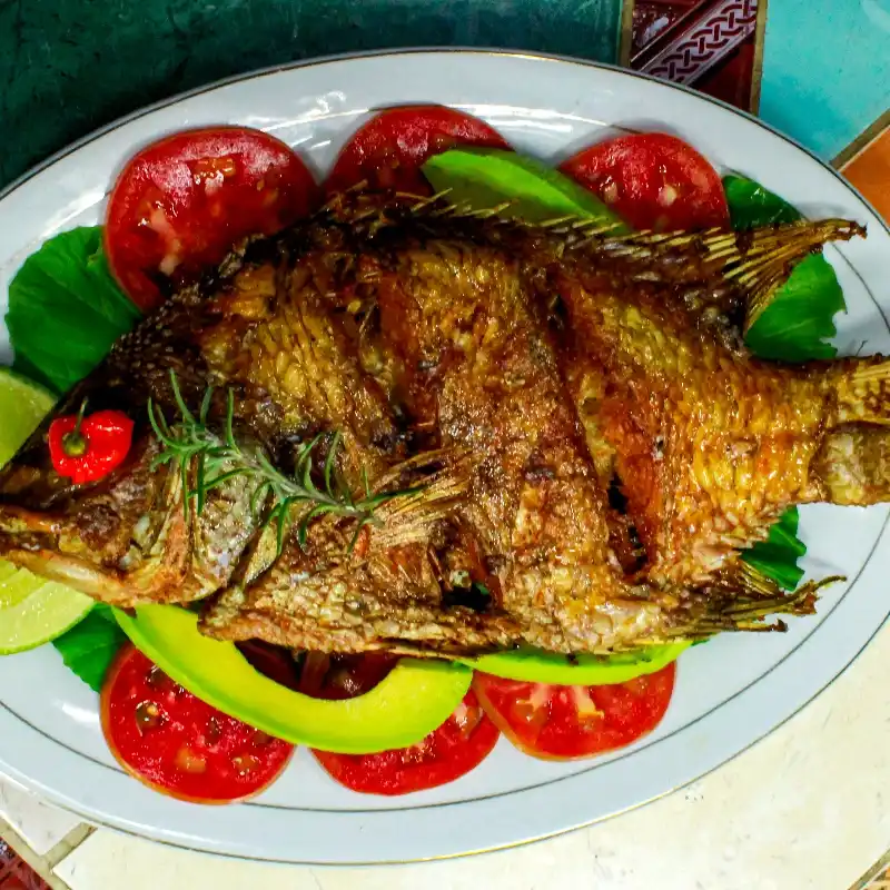 Pescado Frito Entero