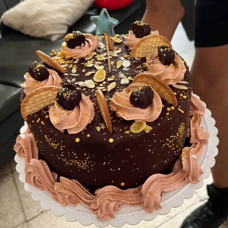 Cake Bombón Decorado con Merengue Italiano *La Delicia de Casa