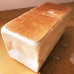 Pan de Molde, Ideal para Sandwish- 800 gramos *Retactilado y de Masa Consistente