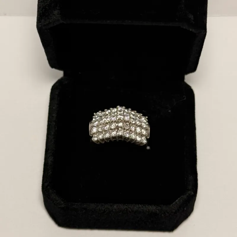 Anillo Glamour en Plata 925 con Zirconias – Brillo Elegante y Sofisticado Size 6