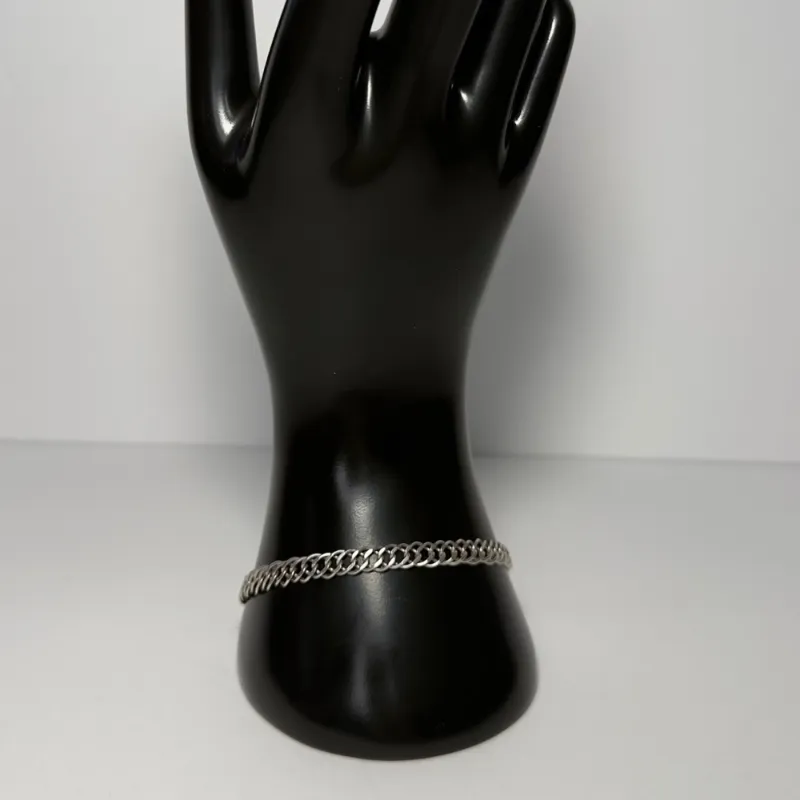 Pulsera Cubana en Plata 925 – Elegancia Clásica y Estilo Atemporal
