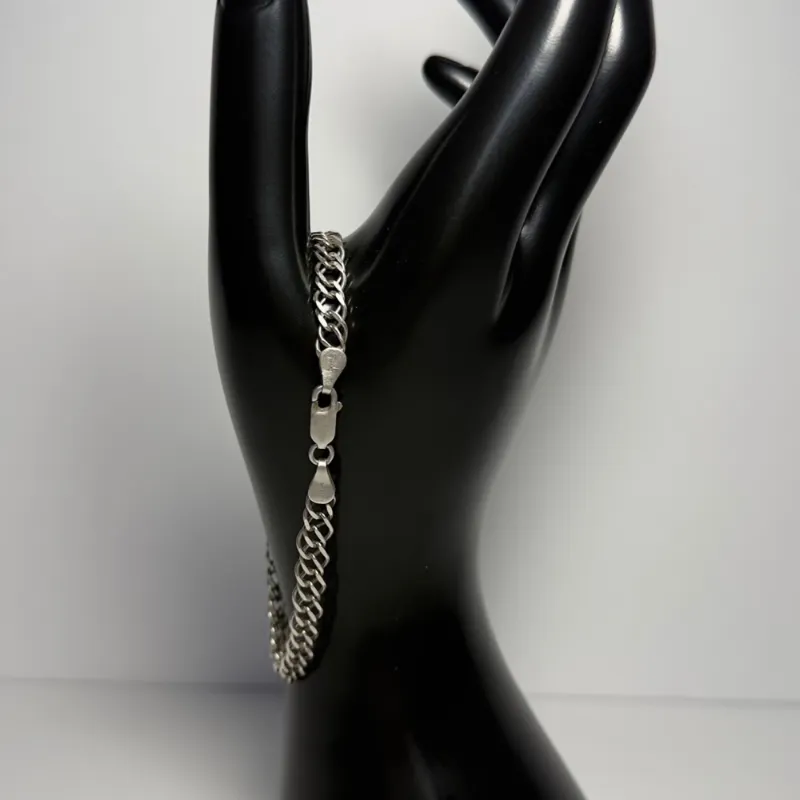 Pulsera Cubana en Plata 925 – Elegancia Clásica y Estilo Atemporal