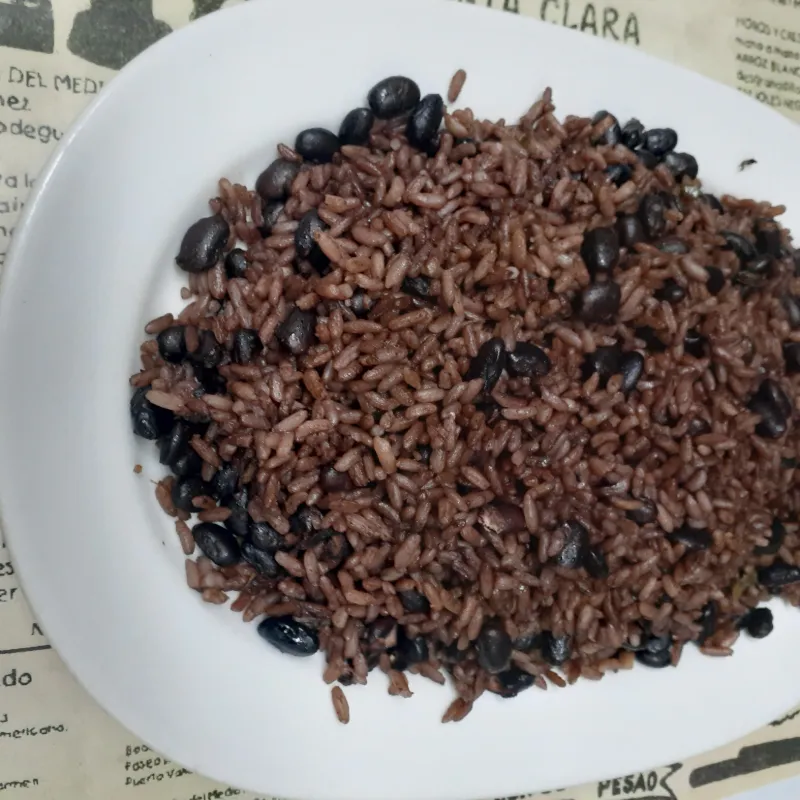 Arroz moros y cristianos