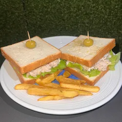 BOCADILLO DE ATÚN!!