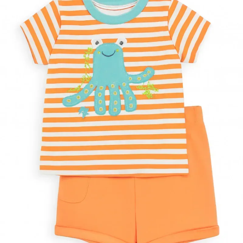 Conjunto de Pullover y Short con Pulpo