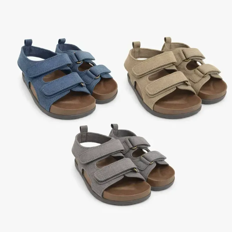 Sandalias con Peguetas