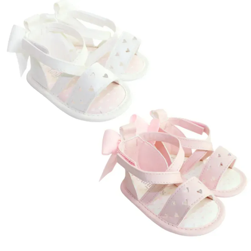 Sandalias para Bebé Blanco/Rosa con Corazones Perforados