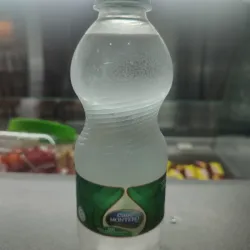 Agua Mineral Natural Carbonatada