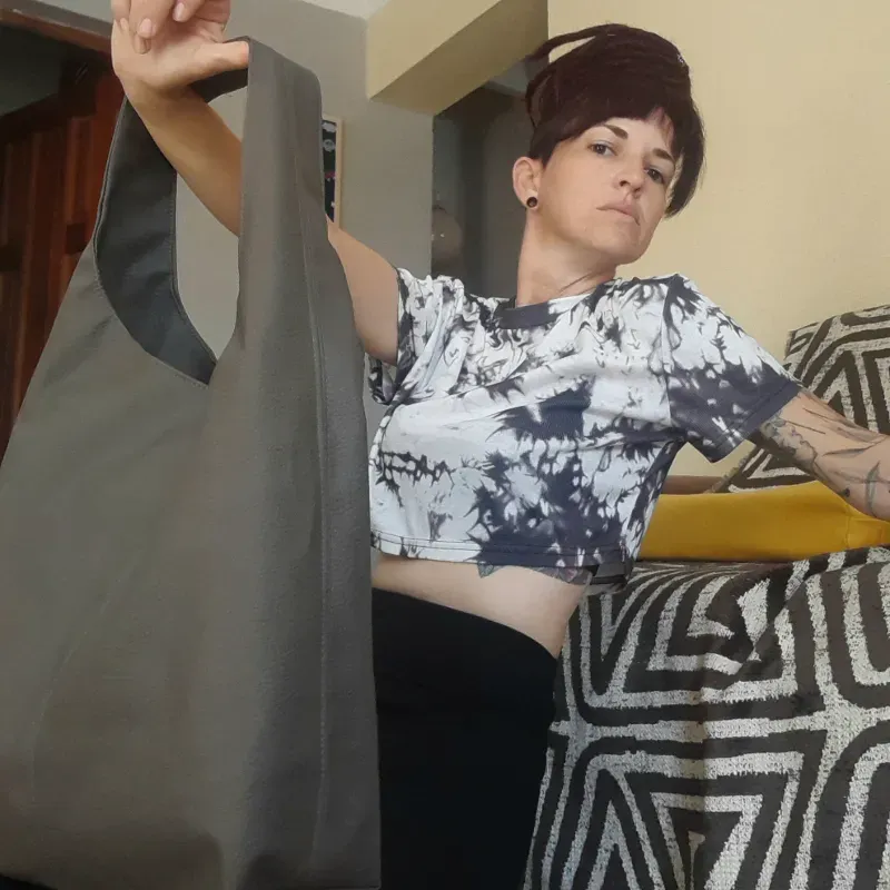 Maxi bolso  gris