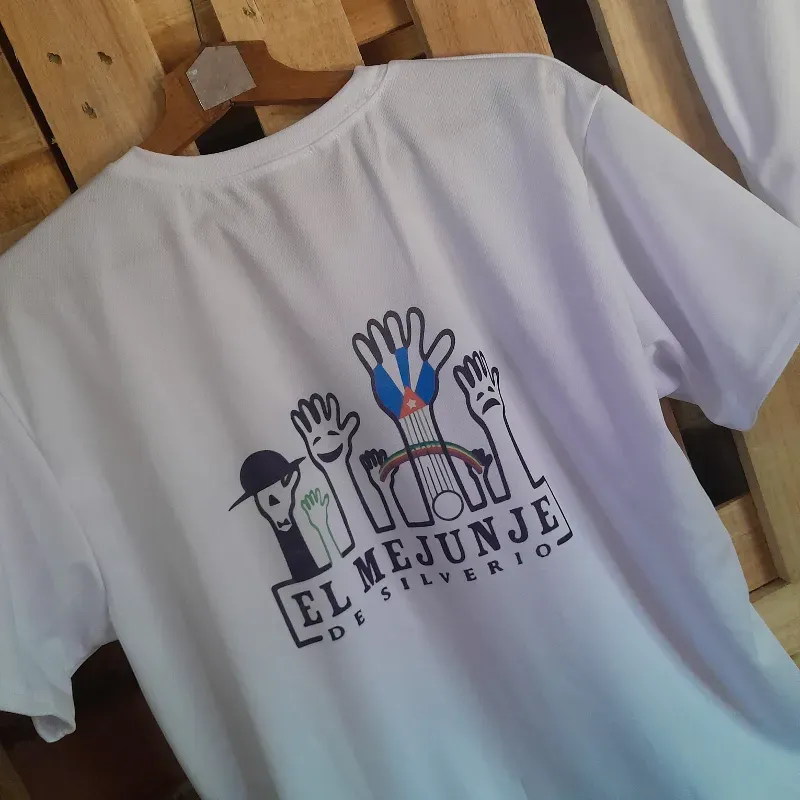 Pulover Souvenir