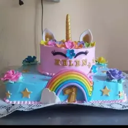 CAKE DE MERENGUE DOS PISOS