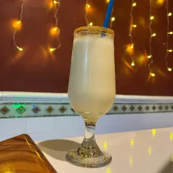 Piña colada con alcohol