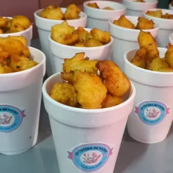Minifrituritas de yuca