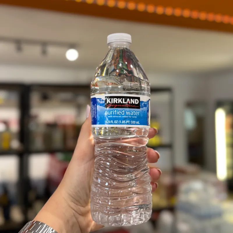 Agua natural Kirkland