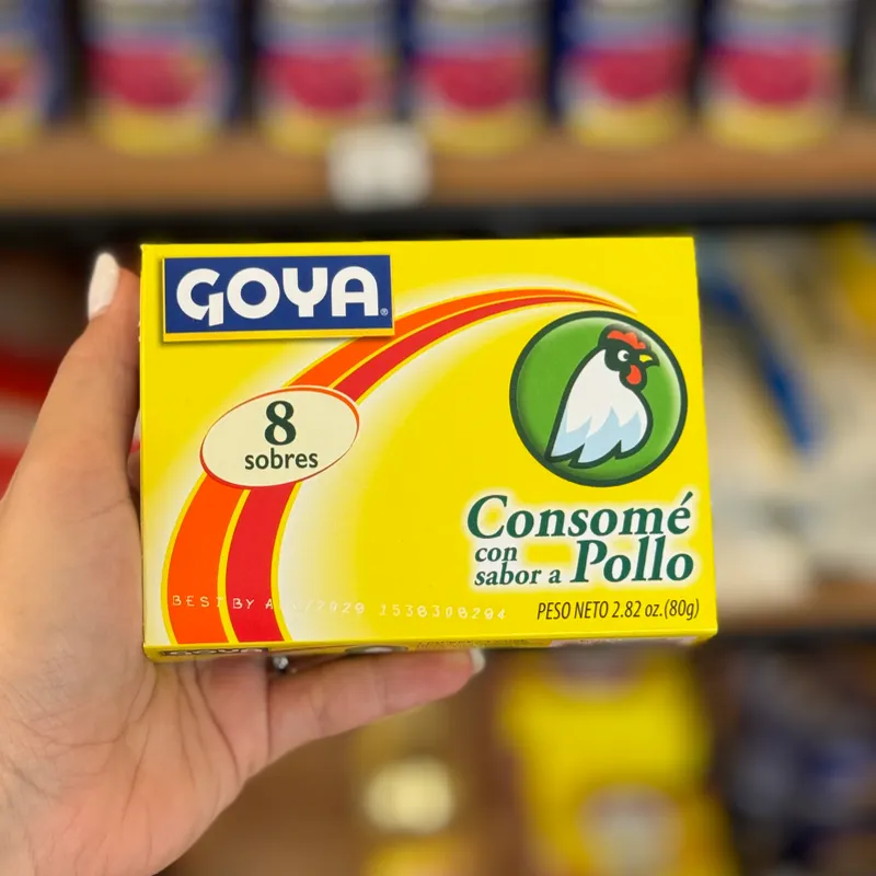 Consomé con sabor a pollo GOYA 
