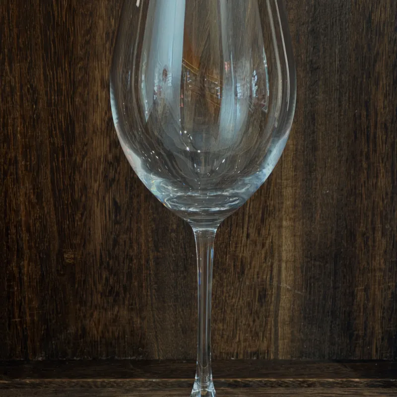 Copa de vino de cristal redonda 