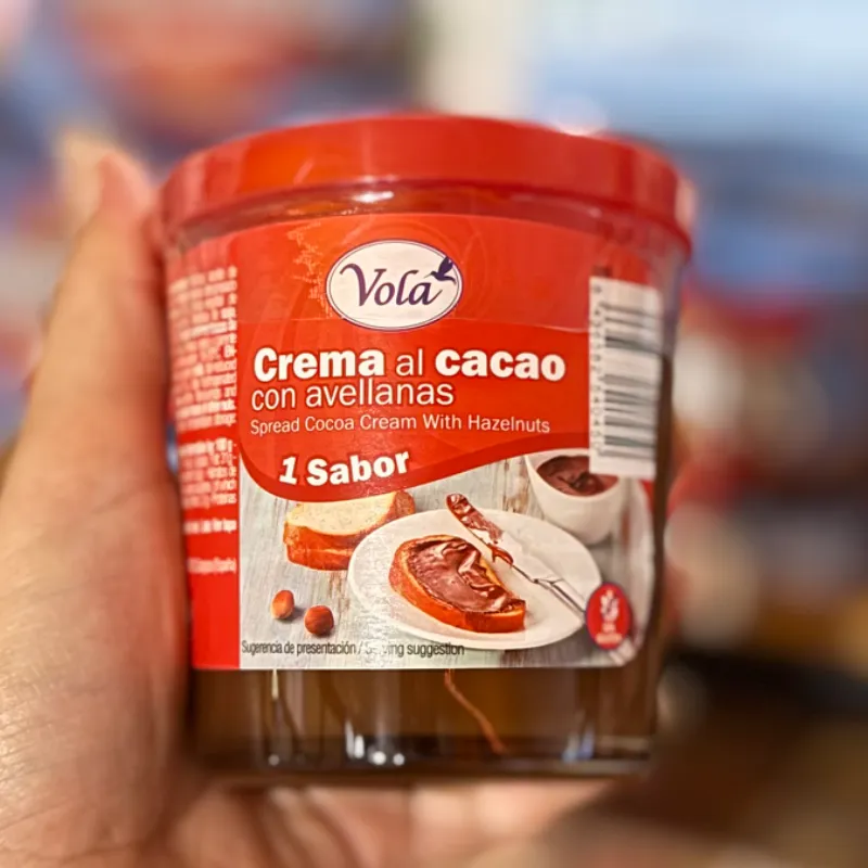 Crema de cacao con avellanas VOLÁ