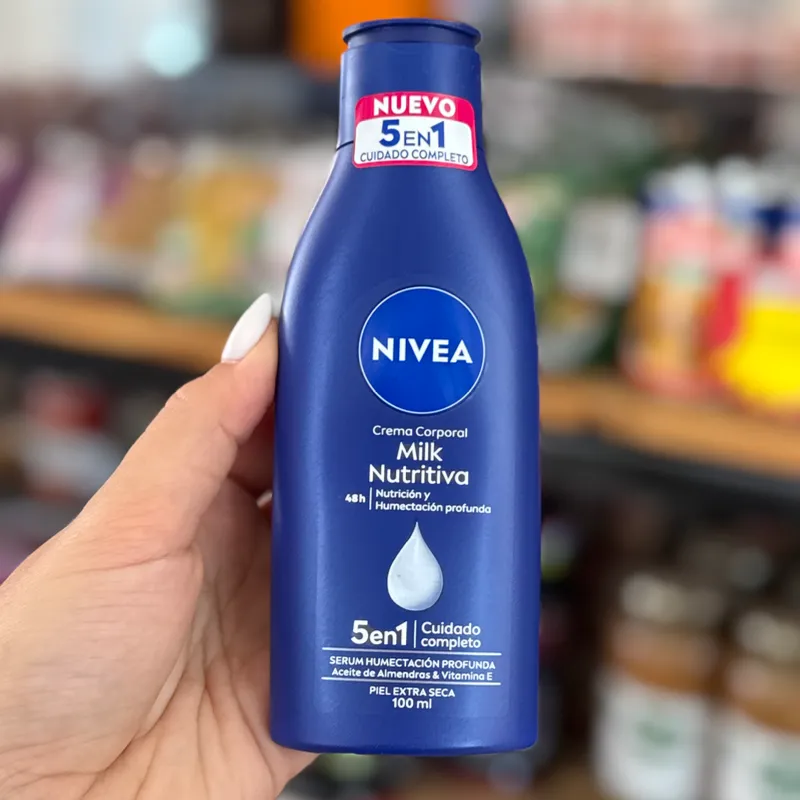 Crema hidratante NIVEA Soft milk 