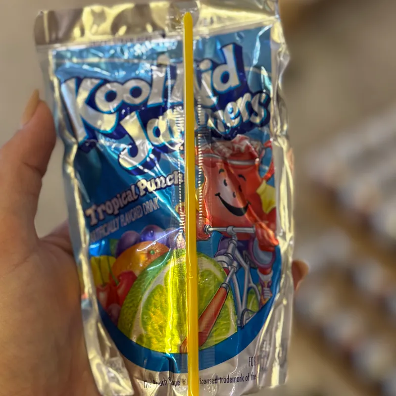 Jugo mix de frutas Kool