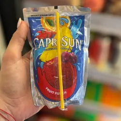 Jugo ponche de frutas Caprisun
