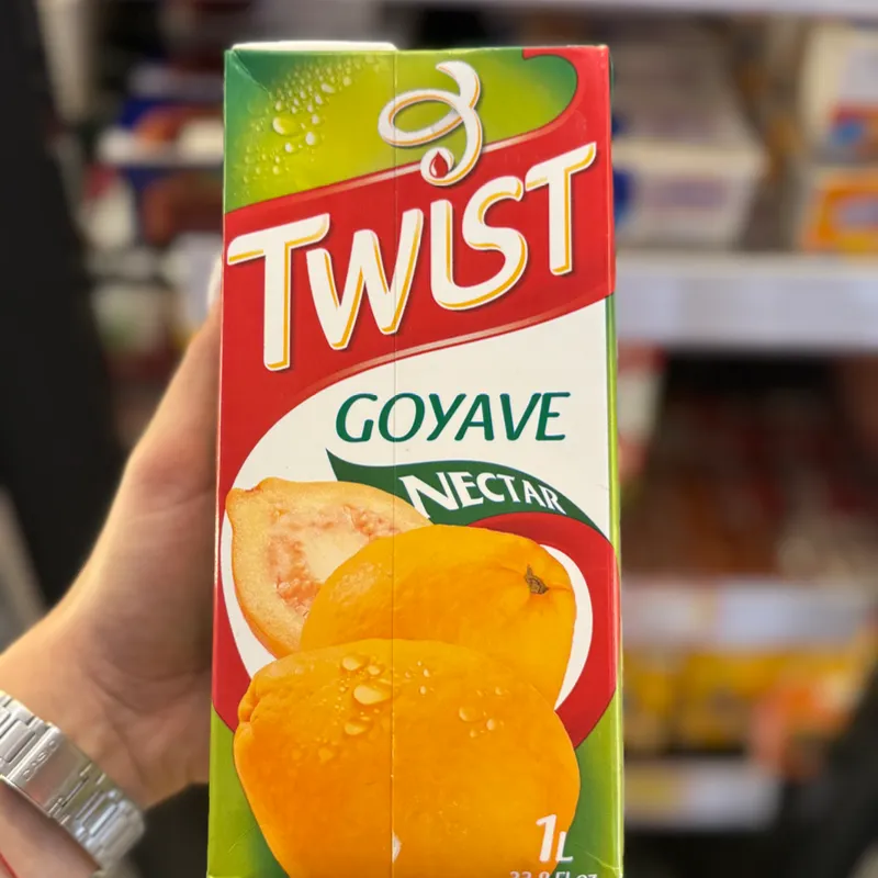 Jugó Twist de Guayaba 1L