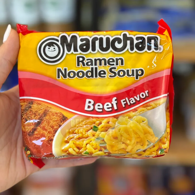 Ramen de res / Sopa instantánea de res