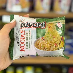 Ramen de vegetales / Sopa instantánea de vegetales