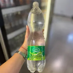 Refresco pomo 1.5 L Limón