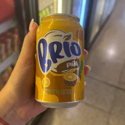 Refresco sabor piña BRIO