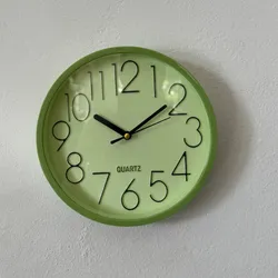 Reloj de pared pequeño